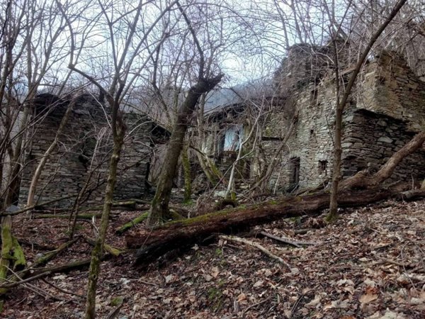 casa indipendente in vendita a Paesana
