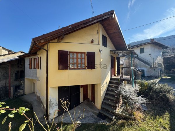 appartamento in vendita a Paesana