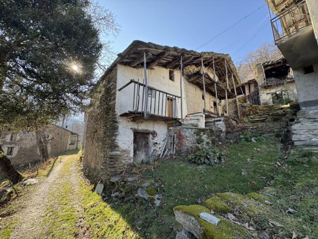casa indipendente in vendita a Paesana