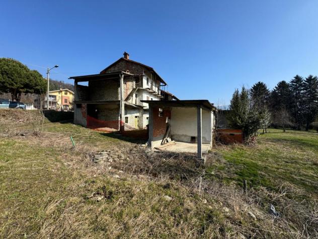 casa indipendente in vendita a Paesana