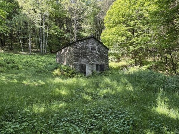 casa indipendente in vendita a Paesana