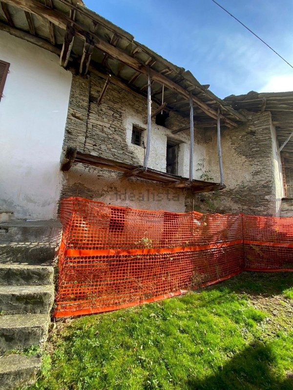 appartamento in vendita a Paesana in zona Agliasco