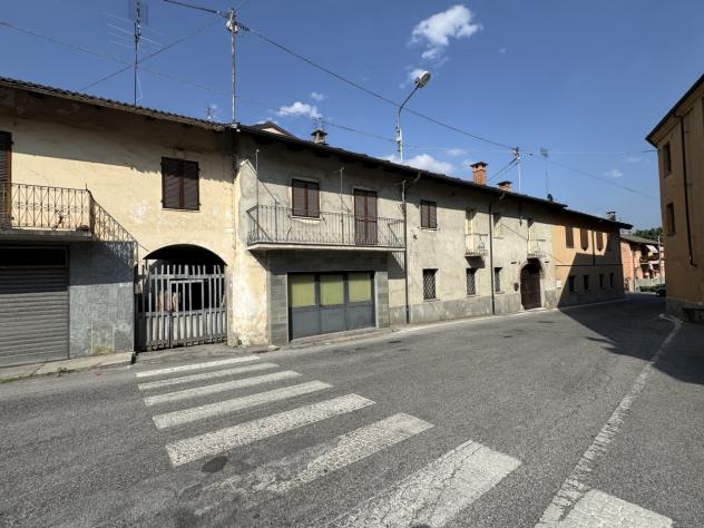 appartamento in vendita a Paesana