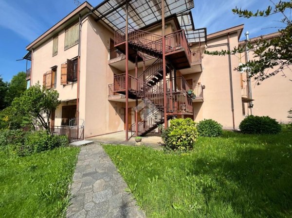 appartamento in vendita a Paesana