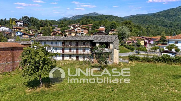 casale in vendita a Paesana