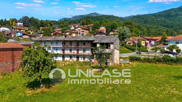 casa indipendente in vendita a Paesana