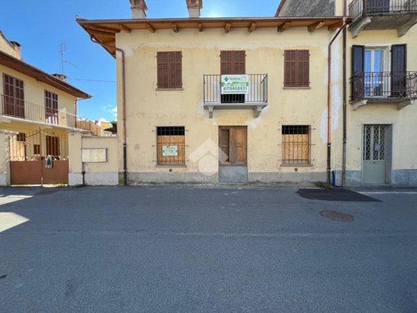 casa semindipendente in vendita a Paesana