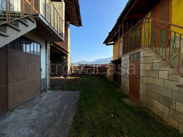 appartamento in vendita a Paesana