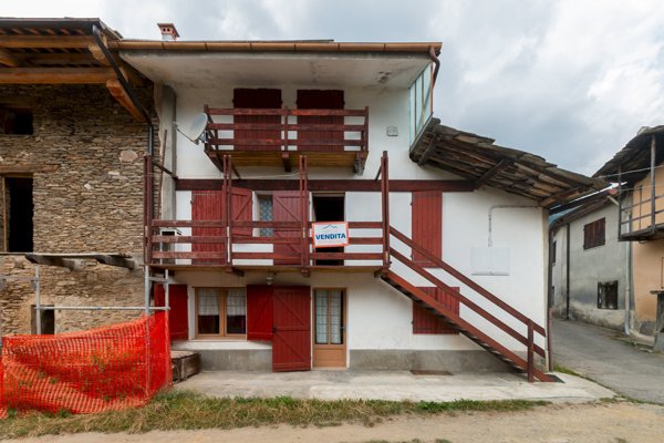 attico in vendita a Paesana in zona Agliasco