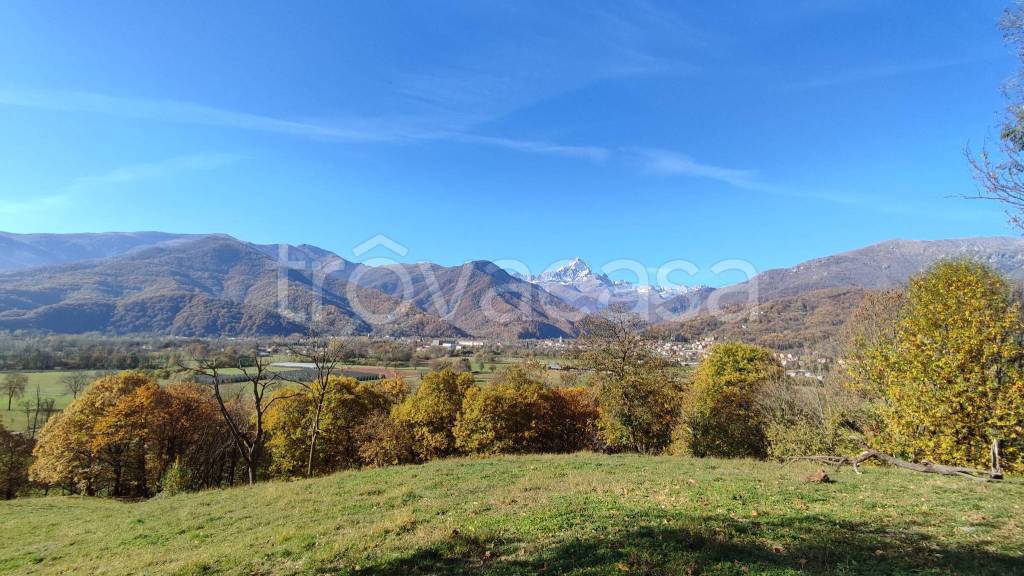 casale in vendita a Paesana