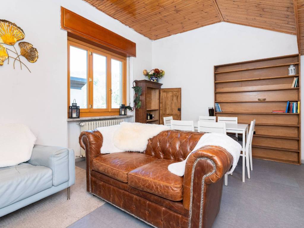 appartamento in vendita a Paesana