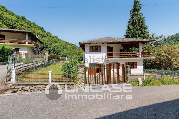 casa indipendente in vendita a Paesana in zona Calcinere