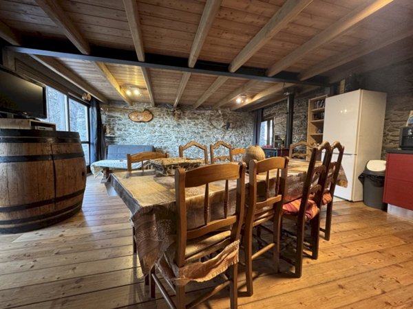 casa indipendente in vendita a Paesana