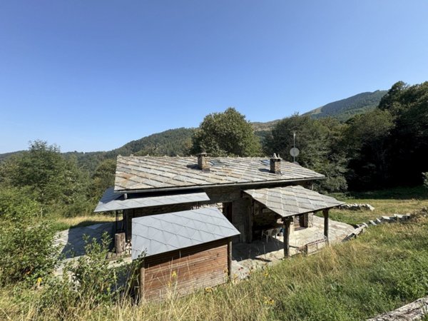casa indipendente in vendita a Paesana in zona Calcinere