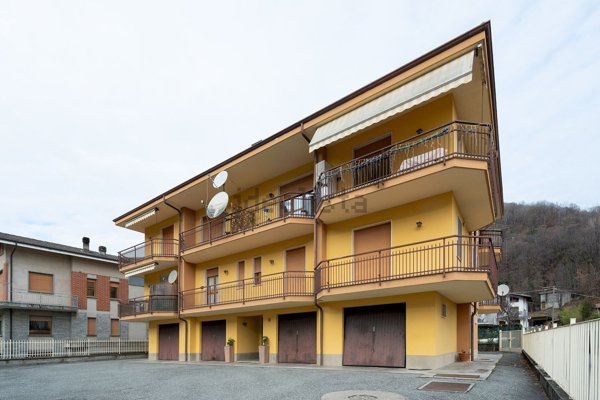 appartamento in vendita a Paesana