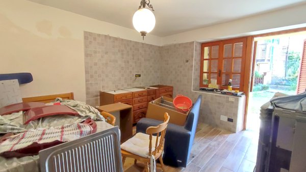 casa semindipendente in vendita a Paesana