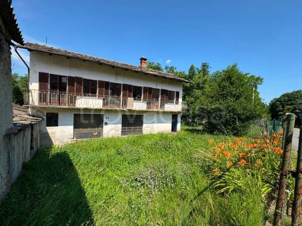casa indipendente in vendita a Paesana