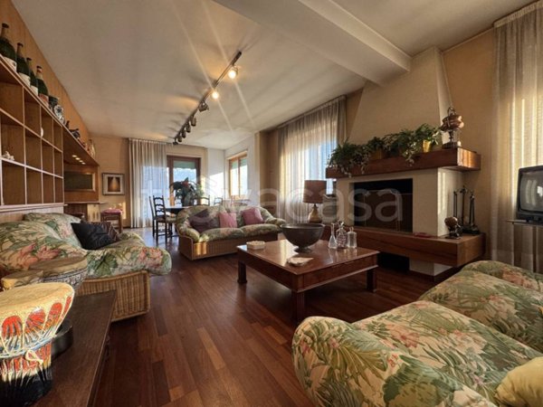 appartamento in vendita a Paesana