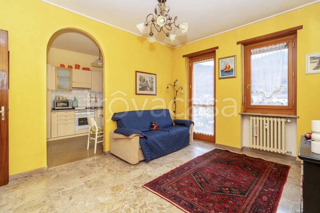 appartamento in vendita a Paesana