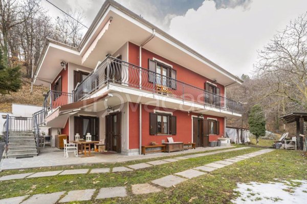casa indipendente in vendita a Paesana