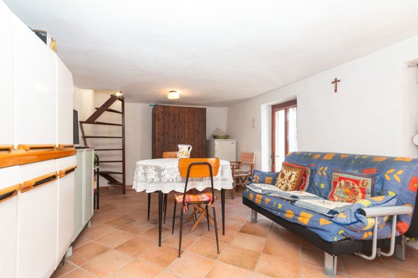 casa indipendente in vendita a Paesana