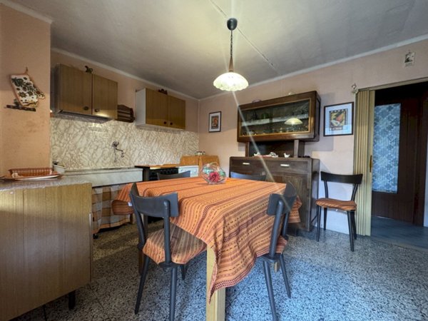 casa indipendente in vendita a Paesana