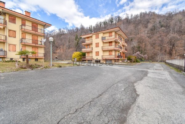 appartamento in vendita a Paesana