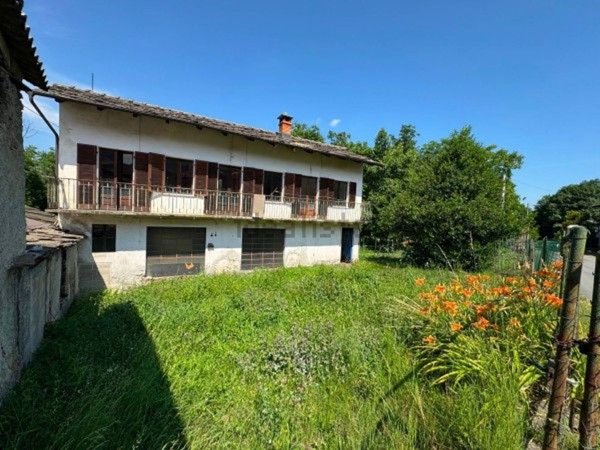 esavano in vendita a Paesana