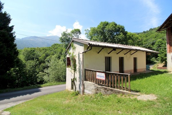 casale in vendita a Paesana in zona Agliasco