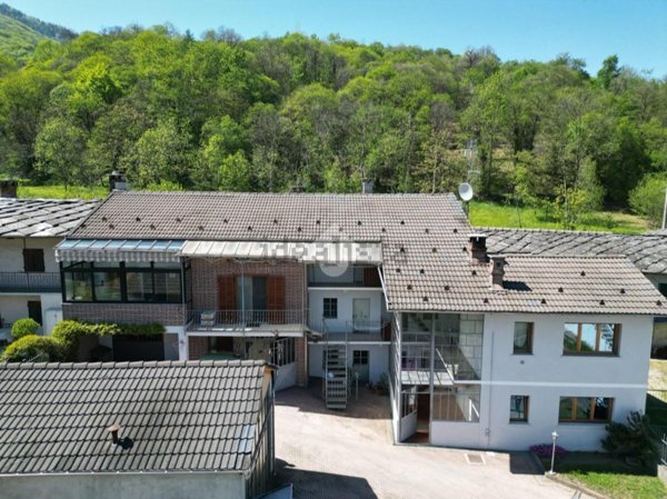 casa indipendente in vendita a Paesana in zona Croesio
