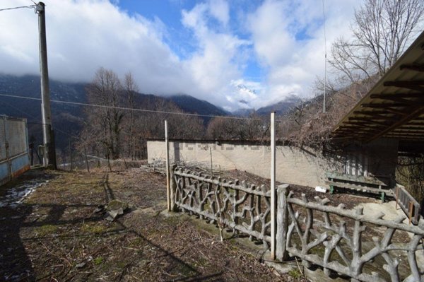 appartamento in vendita a Paesana