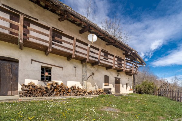 casa indipendente in vendita a Paesana in zona Erasca Ghisola