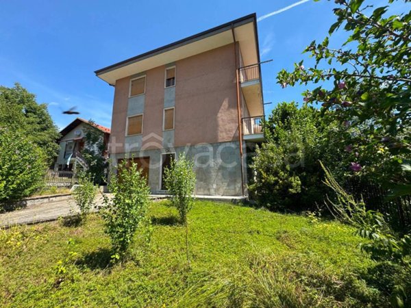 casa indipendente in vendita a Paesana