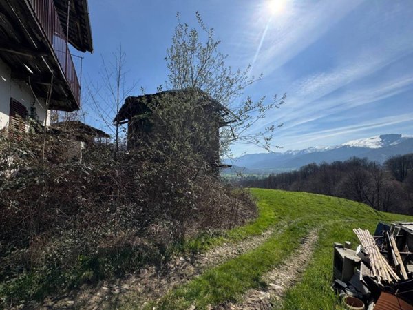 casa indipendente in vendita a Paesana in zona Calcinere