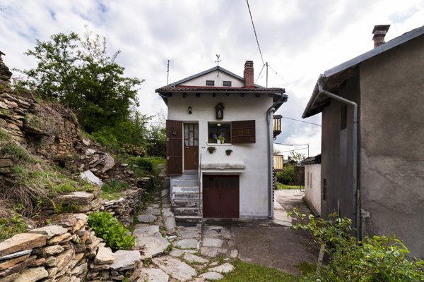 casa semindipendente in vendita a Paesana in zona Erasca Ghisola