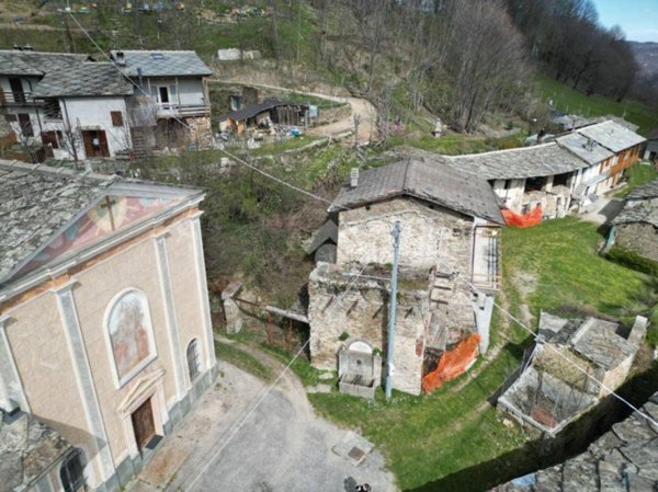 casa indipendente in vendita a Paesana in zona Agliasco