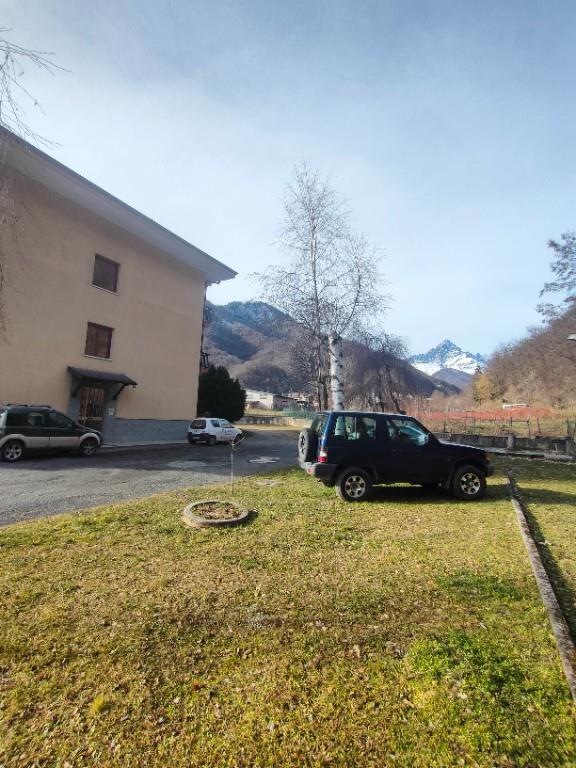 appartamento in vendita a Paesana