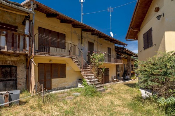 casa indipendente in vendita a Paesana in zona Erasca Ghisola