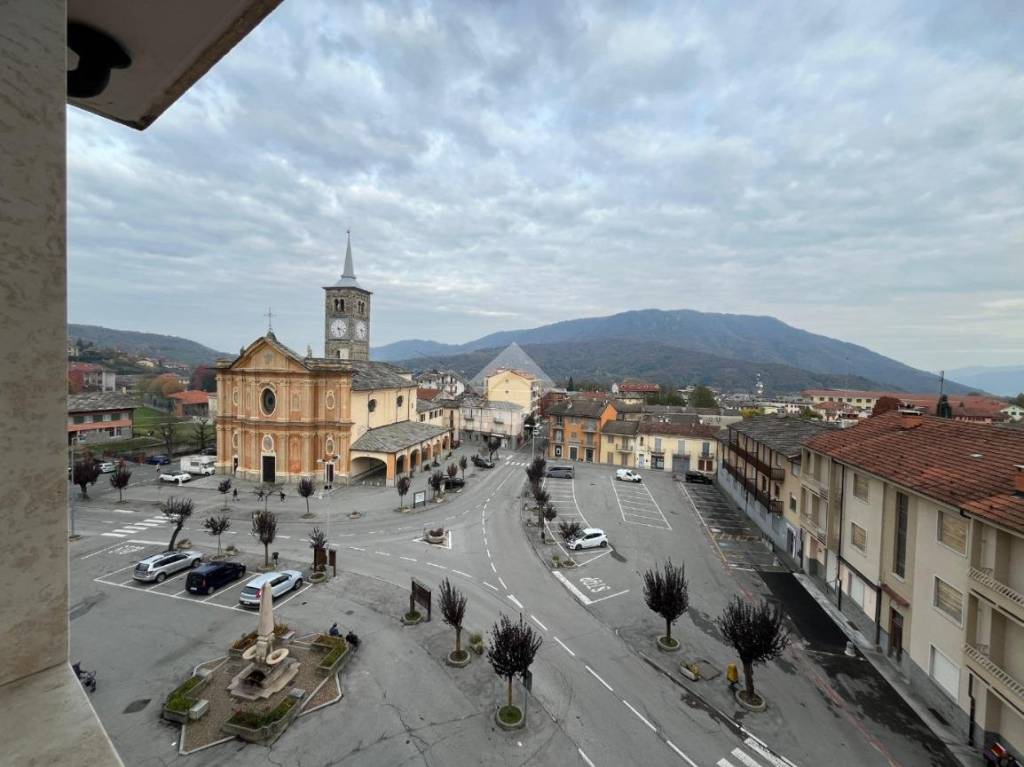 appartamento in vendita a Paesana in zona Erasca Ghisola