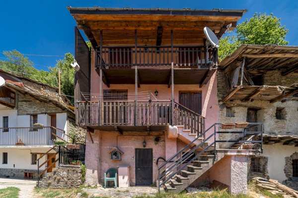 casa indipendente in vendita a Paesana in zona Erasca Ghisola