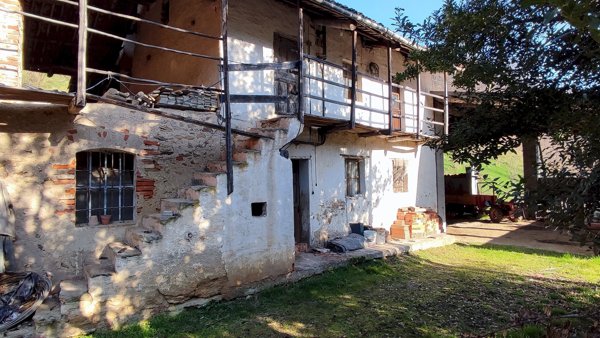 casale in vendita a Pagno