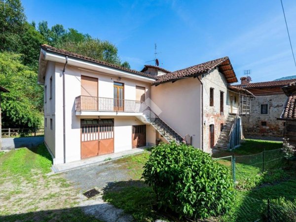 casa indipendente in vendita a Pagno