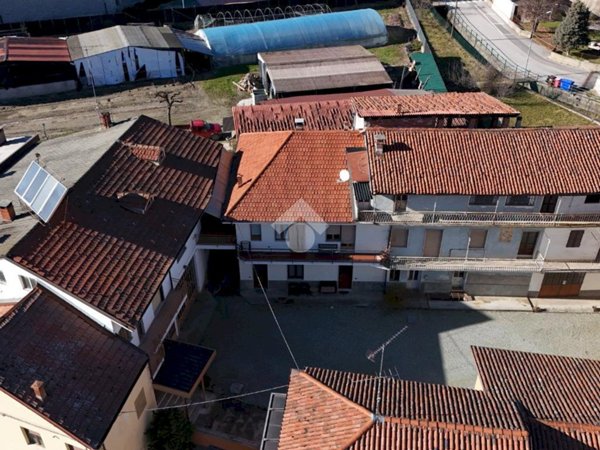 casa semindipendente in vendita a Pagno