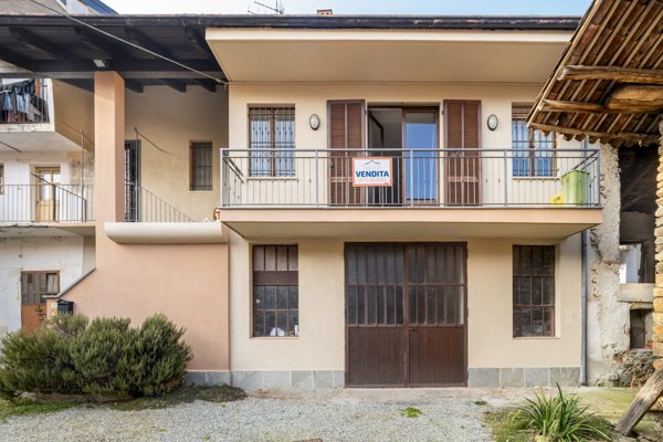 casa indipendente in vendita a Pagno