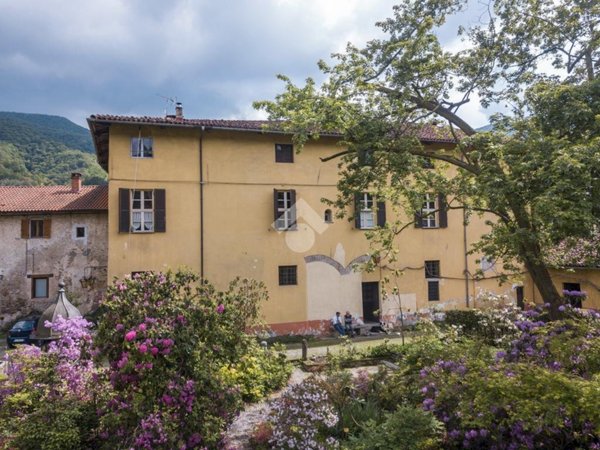 casa indipendente in vendita a Pagno