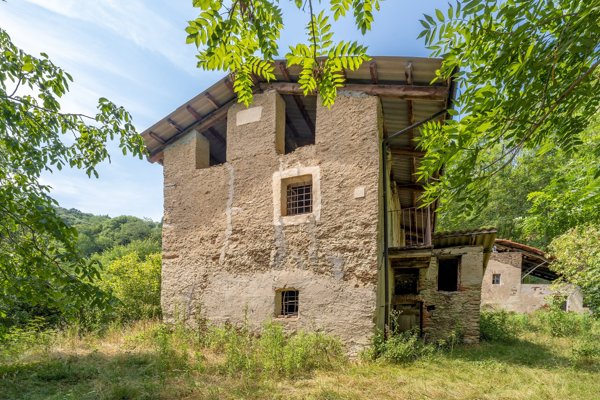casa indipendente in vendita a Pagno
