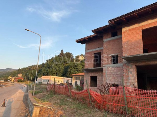 casa indipendente in vendita a Pagno