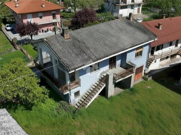 casa indipendente in vendita a Pagno