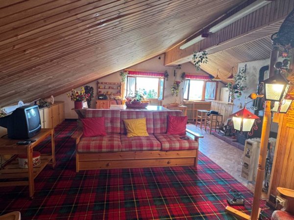 appartamento in vendita a Pamparato