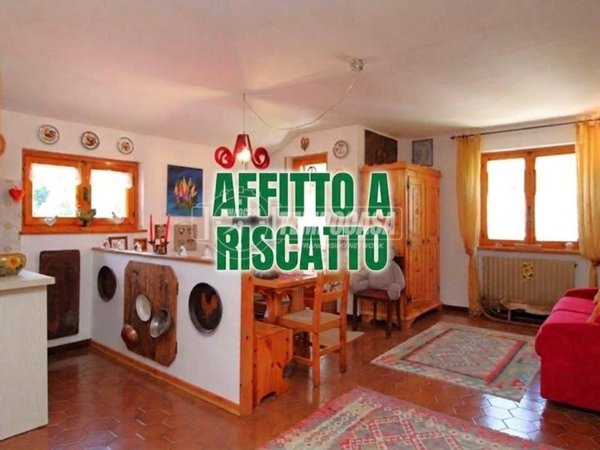 appartamento in vendita a Pamparato